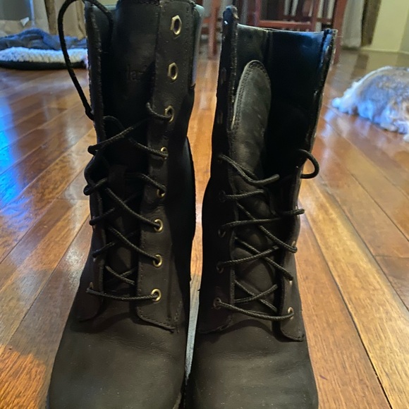 Timberland 7.5 black in real good condition - Picture 2 of 2